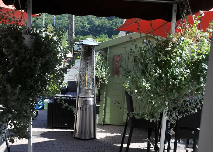 르 룩셈부르크 2*